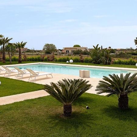Villa Paradiso With Private Pool, Bbq Area, Huge Garden And Free Parking Modica Eksteriør billede