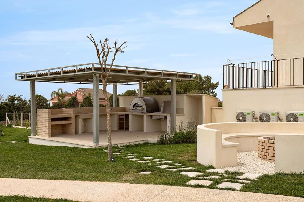 Villa Paradiso With Private Pool, Bbq Area, Huge Garden And Free Parking Modica Eksteriør billede