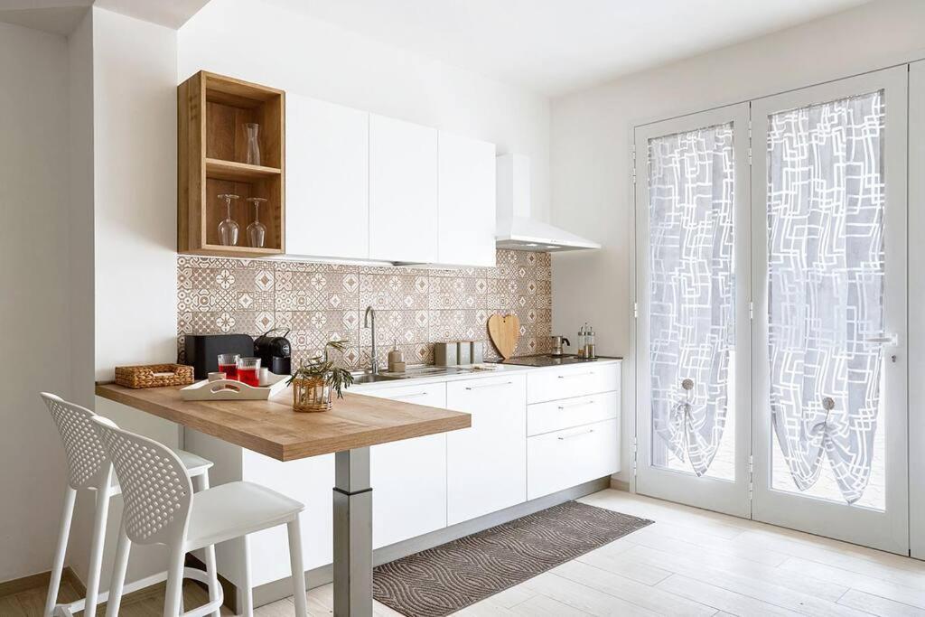 Villa Paradiso With Private Pool, Bbq Area, Huge Garden And Free Parking Modica Eksteriør billede